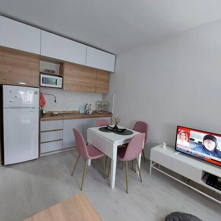 City Center Chic, Urban Apartment Scopia Exterior foto